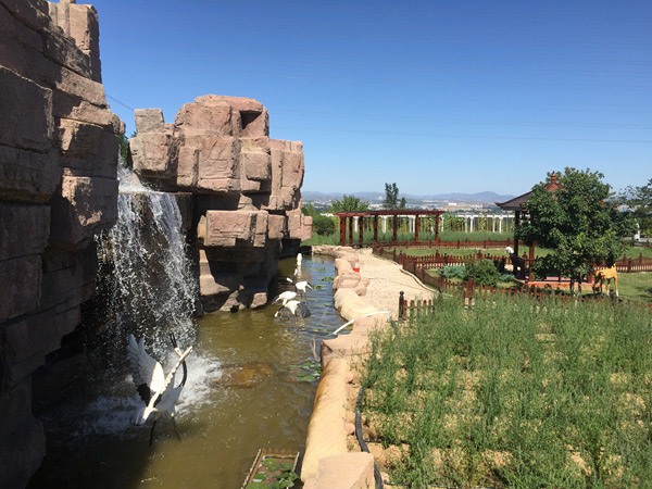 朝阳县龙山福园公墓