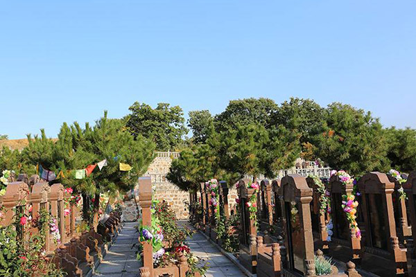 北京宝云岭墓园