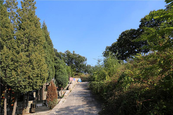 北京宝云岭墓园