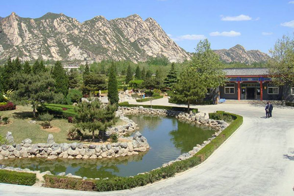北京长安园骨灰林