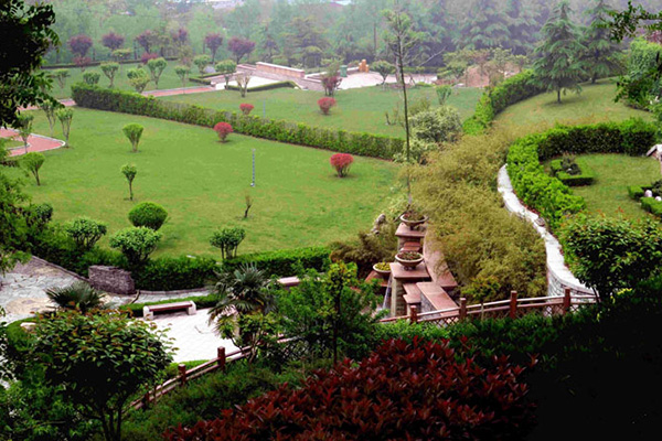 青岛福宁纪念园