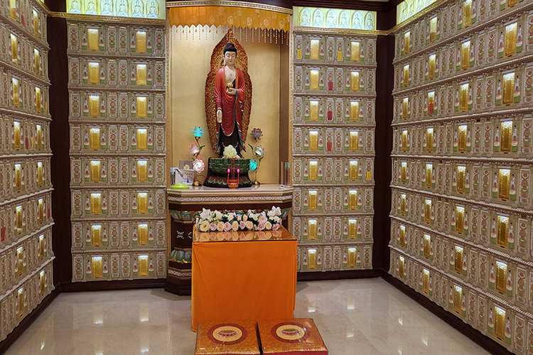 天津玉佛寺寝宫