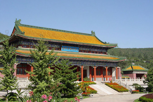 北京万佛华侨陵园