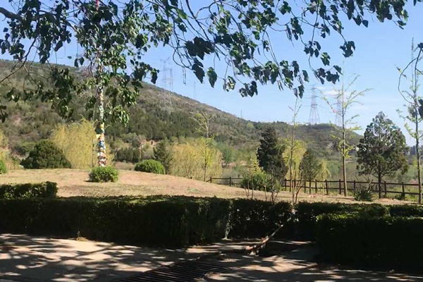 北京万佛华侨陵园