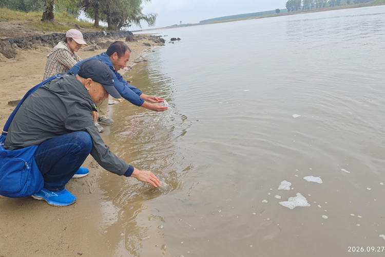 极乐殡葬网践行社会责任：放生护生，助力辽河湿地生物多样性保护